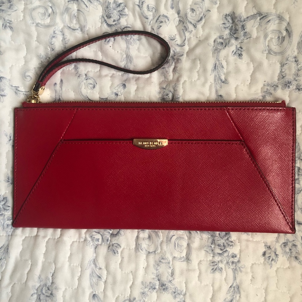 Henri Bendel wristlet - Picture 2 of 8
